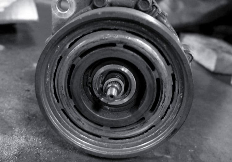 VW Golf TDI A/C Compressor Failure, Repair