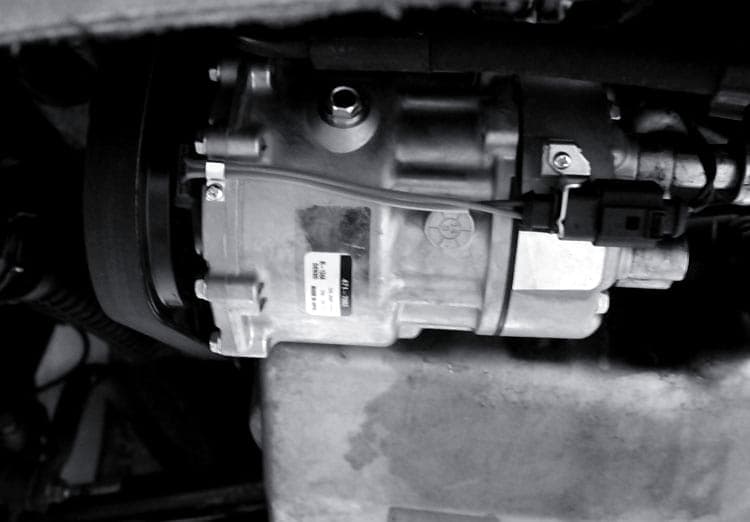 VW Golf TDI A/C Compressor Failure, Repair