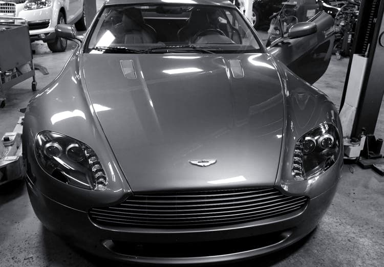 Aston Martin Diagnostics