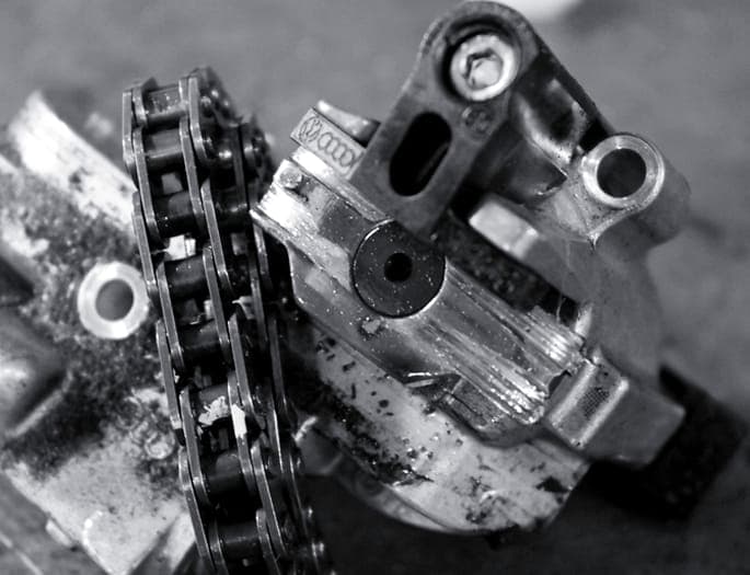 Audi A8 Camshaft Adjuster Failure