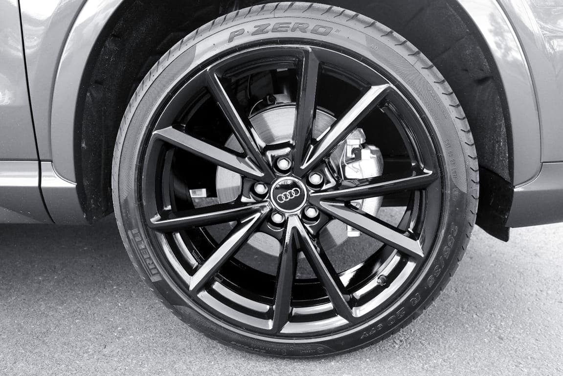 Audi Q3 – Wheel Powder Coating Service