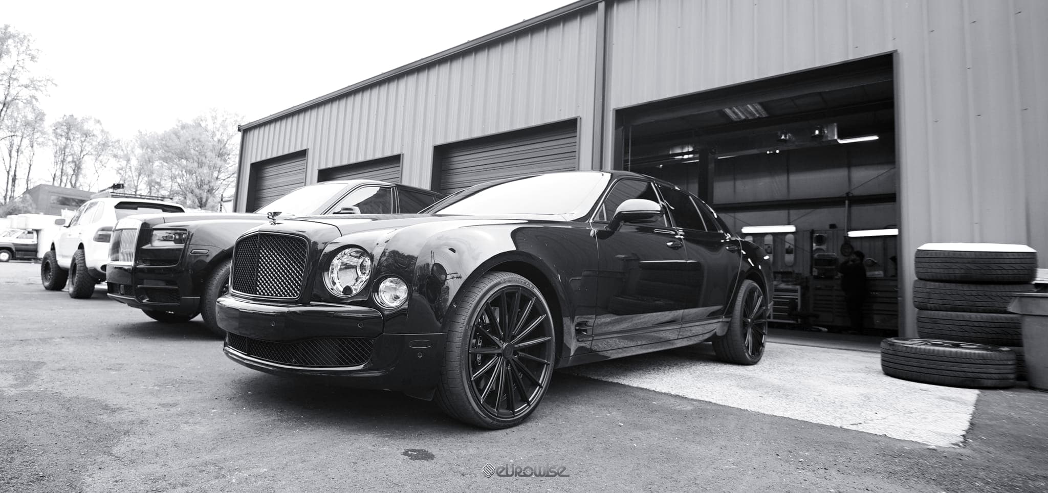 Rolls Royce Cullinan blacked out & 24" wheels at Eurowise
